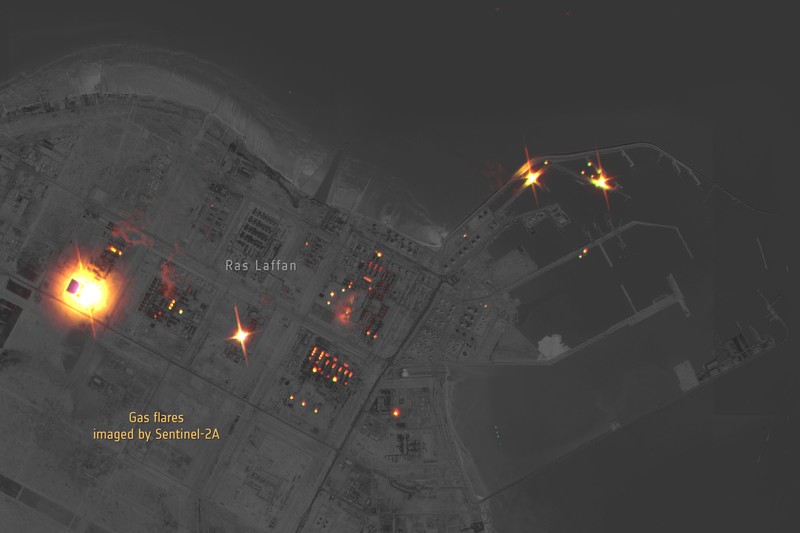 Satellite image of Ras Laffan Industrial City in Qatar showing gas flares at the natural gas facility, captured by ESA Sentinel-2A