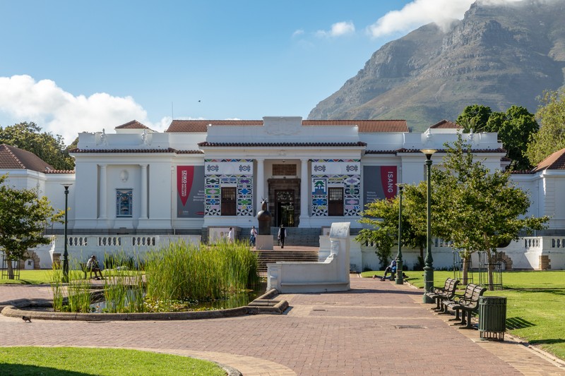 The South African National Gallery in Cape Town with Table Mountain rising in the background